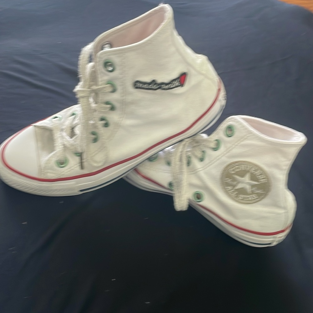 Converse All Star- White with daisy, High-Top Sneakers